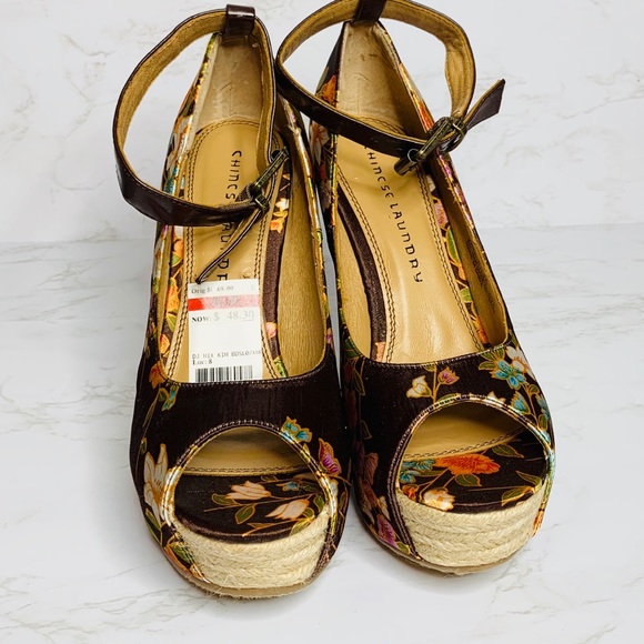 SOLD-Chinese Laundry | 5” Wedges Dj Mix Peep Toe - Picture 4 of 7